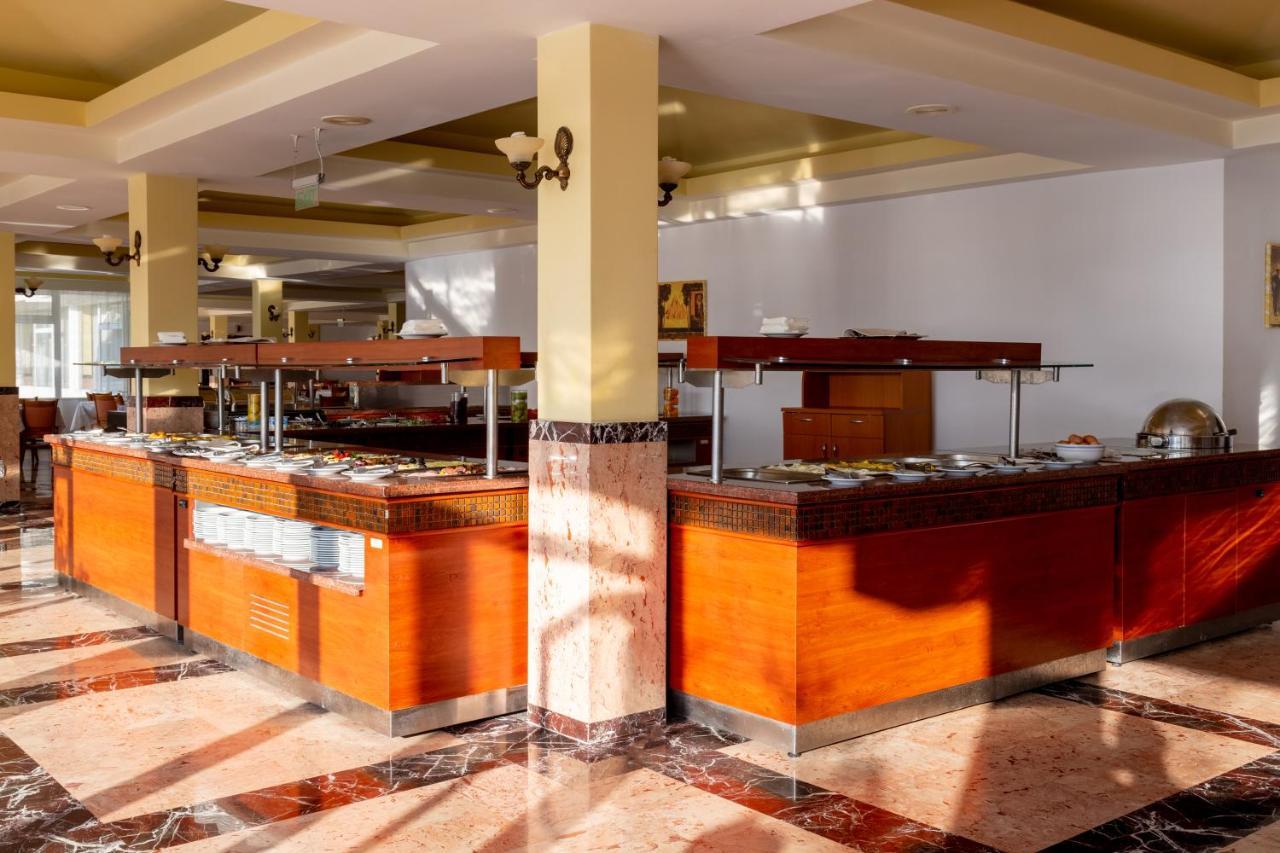 Hotel Cleopatra Saturn Luaran gambar