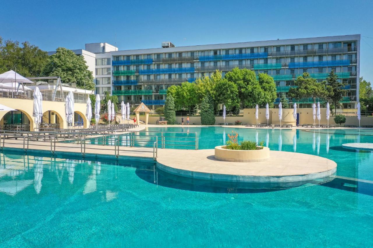Hotel Cleopatra Saturn Luaran gambar